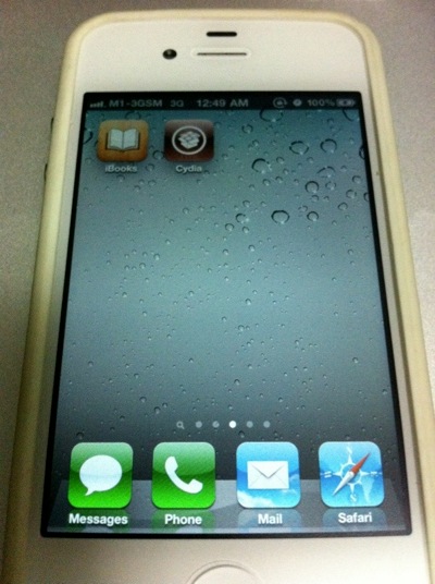 Jailbreak white iphone with Redsn0w  pic 6