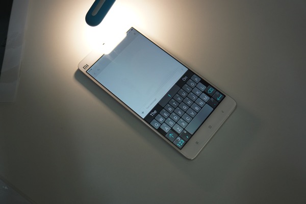 MiNote launch experiential event 2015 - Sunlight display (on keyboard)