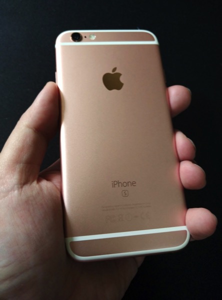 iPhone 6S Rose Gold - on hand