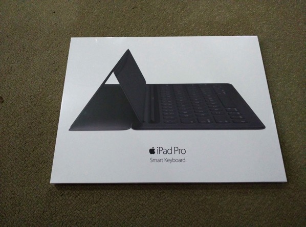 Apple iPad Pro - Apple Smart Keyboard - Packaging