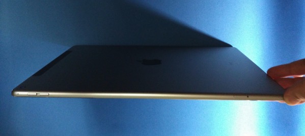 Apple iPad Pro - bottom view