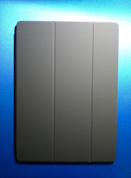 Apple iPad Pro - smart cover - closed