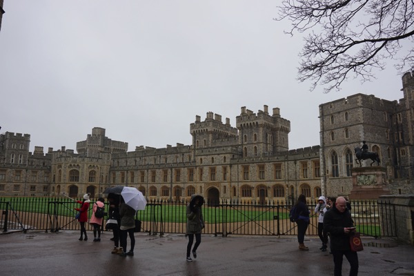 Windsor Castle - entrance