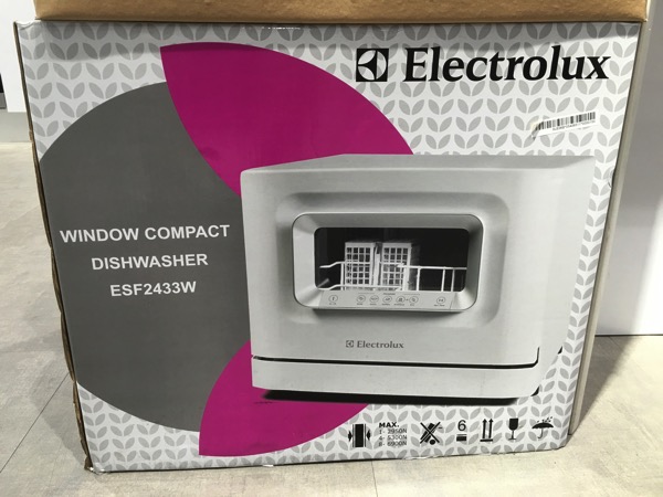 Electrolux Dishwasher ESF2433W - Retail packaging