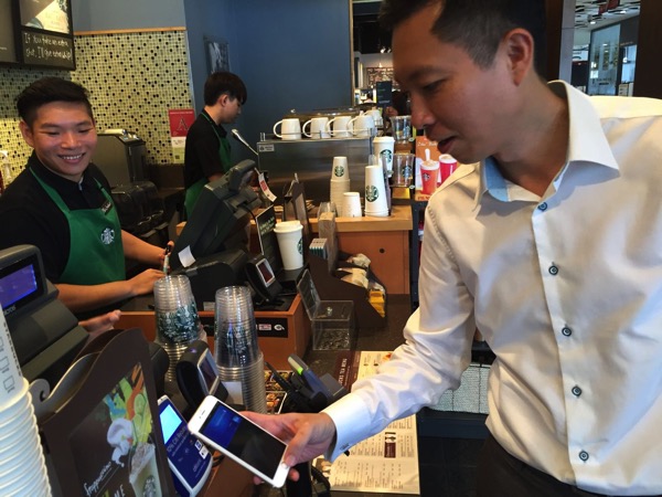 Apple Pay launched in Singapore - payment at retail store - iphone at Apple Pay Scanner