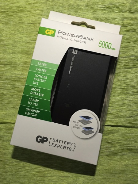 F-Series PowerBank (FP05M 5000mAh) - retail packaging