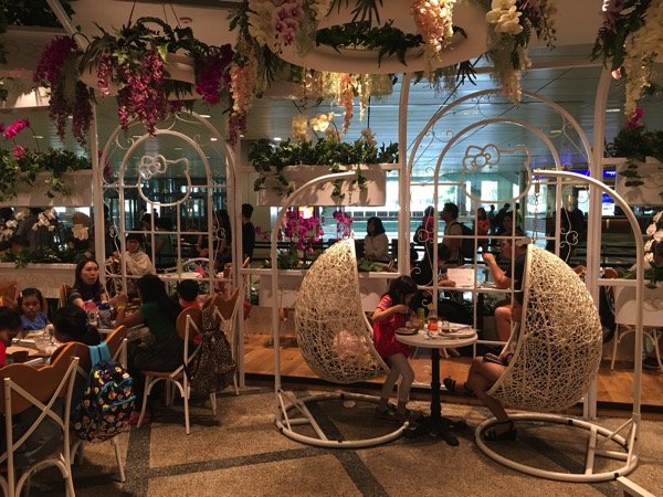 Hello Kitty Orchid Garden Singapore Cafe - Inside View