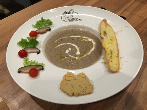 Hello Kitty Orchid Garden Singapore Cafe - mushroom soup