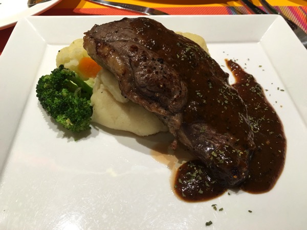 IBIS Styles Macpherson (Accor group hotel chain) - chat and chow dining restaurant (sirloin steak)