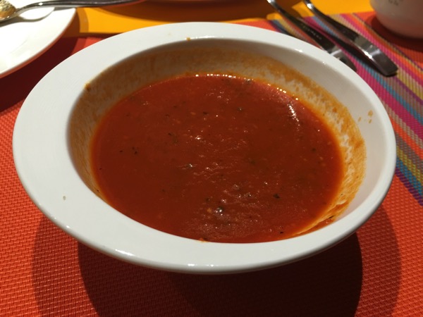 IBIS Styles Macpherson (Accor group hotel chain) - chat and chow dining restaurant (tomato soup)