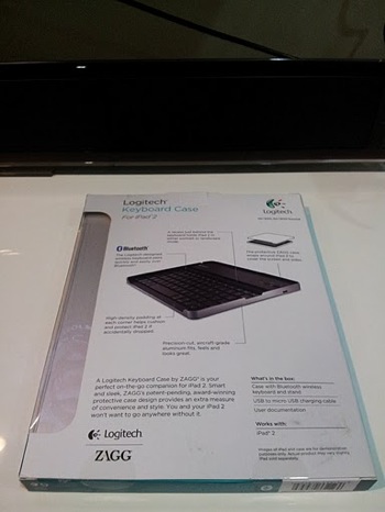 Logitech Keyboard Case for iPad 2 by Zagg 03