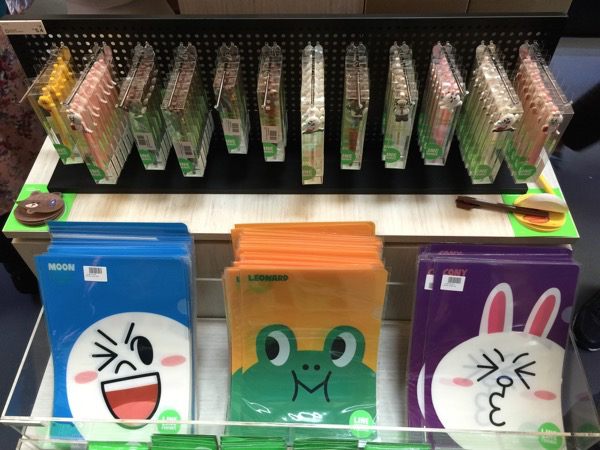 LINE POP-UP Store in Singapore - Merchandise 1