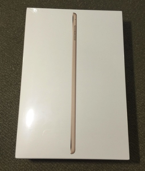 iPad Mini 4 - Box