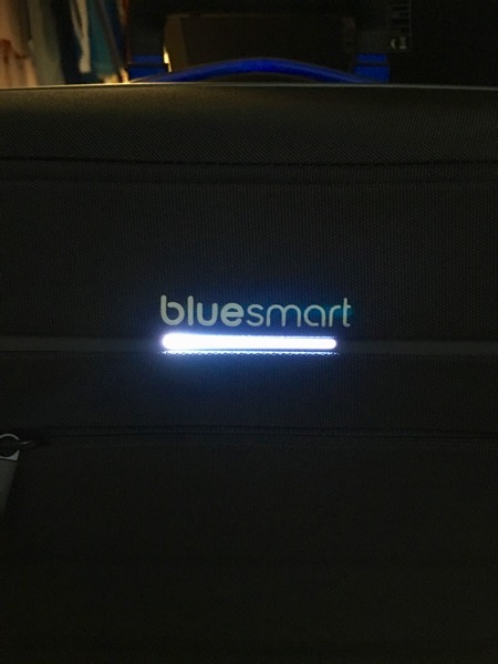 Bluesmart luggage - Luggage connected