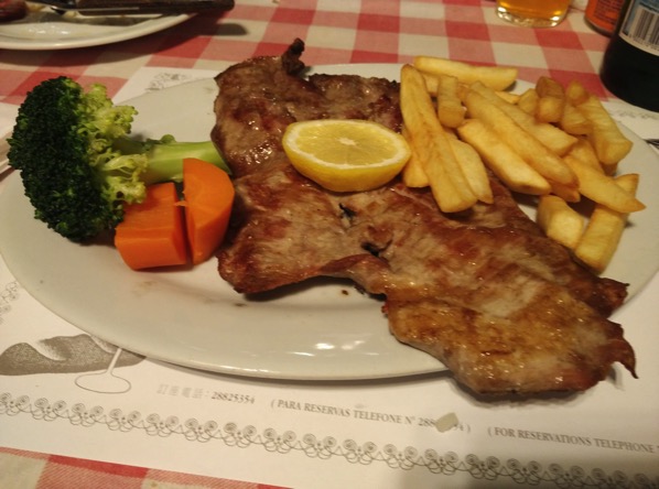 Macau Guide - A Petisqueira Restaurant - pork loin steak