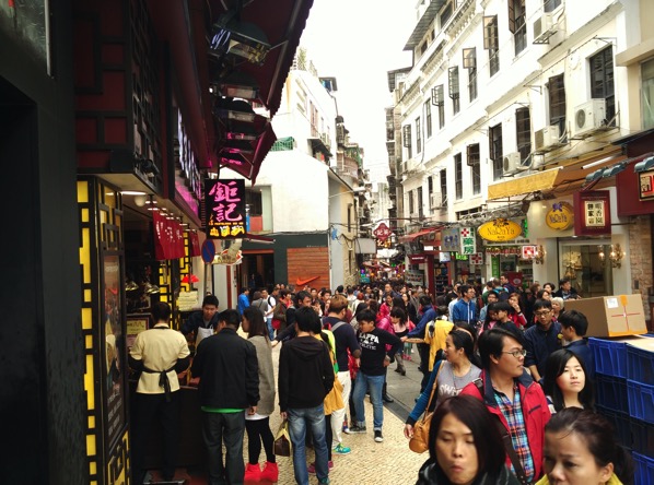 Senado Square - shopping streets