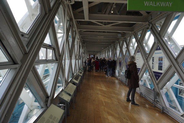 Tower Bridge - understanding the history and building of the bridge