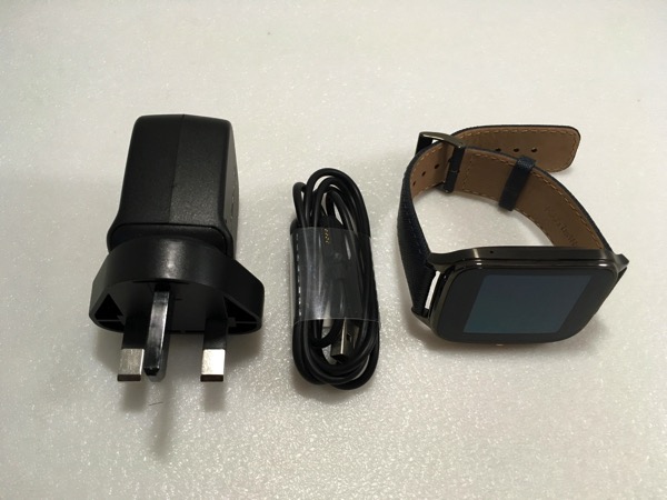 ASUS ZenWatch 2 WI501Q - Retail packaging (accessories)
