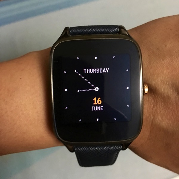 ASUS ZenWatch 2 WI501Q - main clock watch face