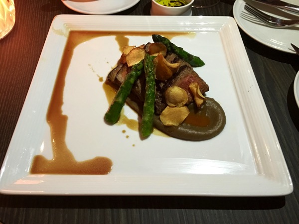 ilLido at the Cliff restaurant - food - Angus Beef Sirloin