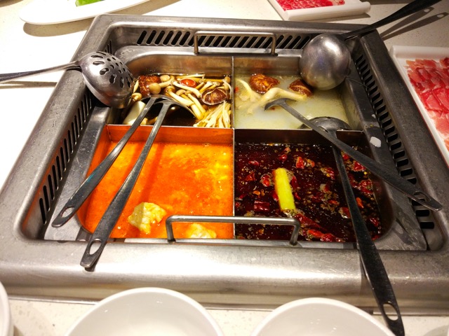 海底捞火锅 Hai Di Lao Hot Pot - Ready to hotpot