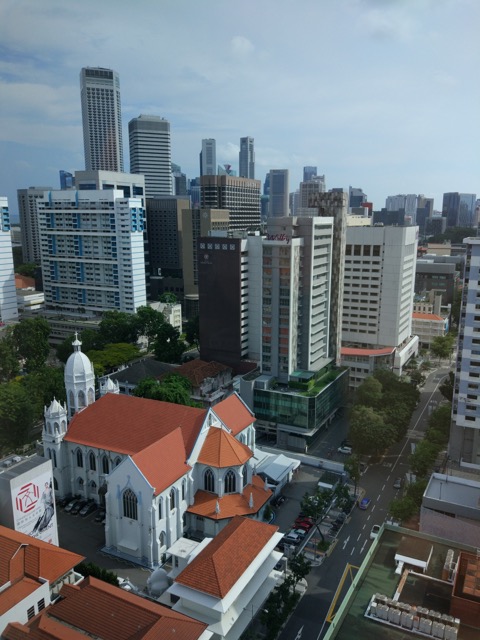 mercure-bugis-singapore-hotel-review-executive-loft-room-view-of-city-area