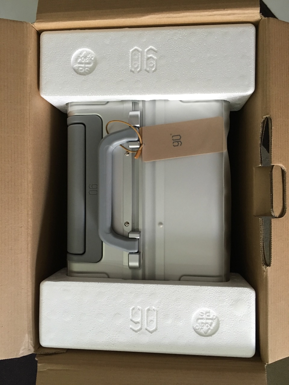 xiaomi suitcase metal