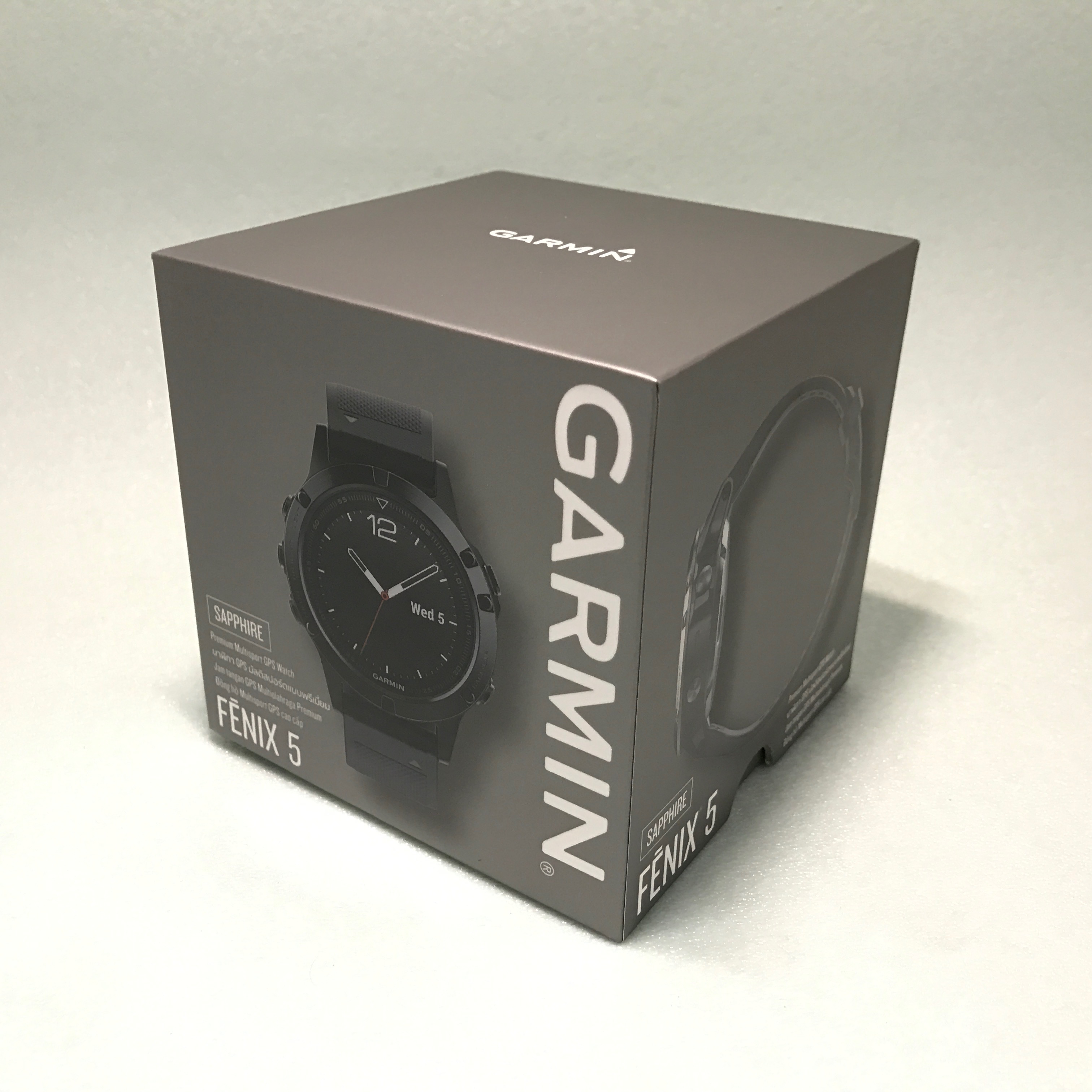 Garmin fenix hot sale 5 box