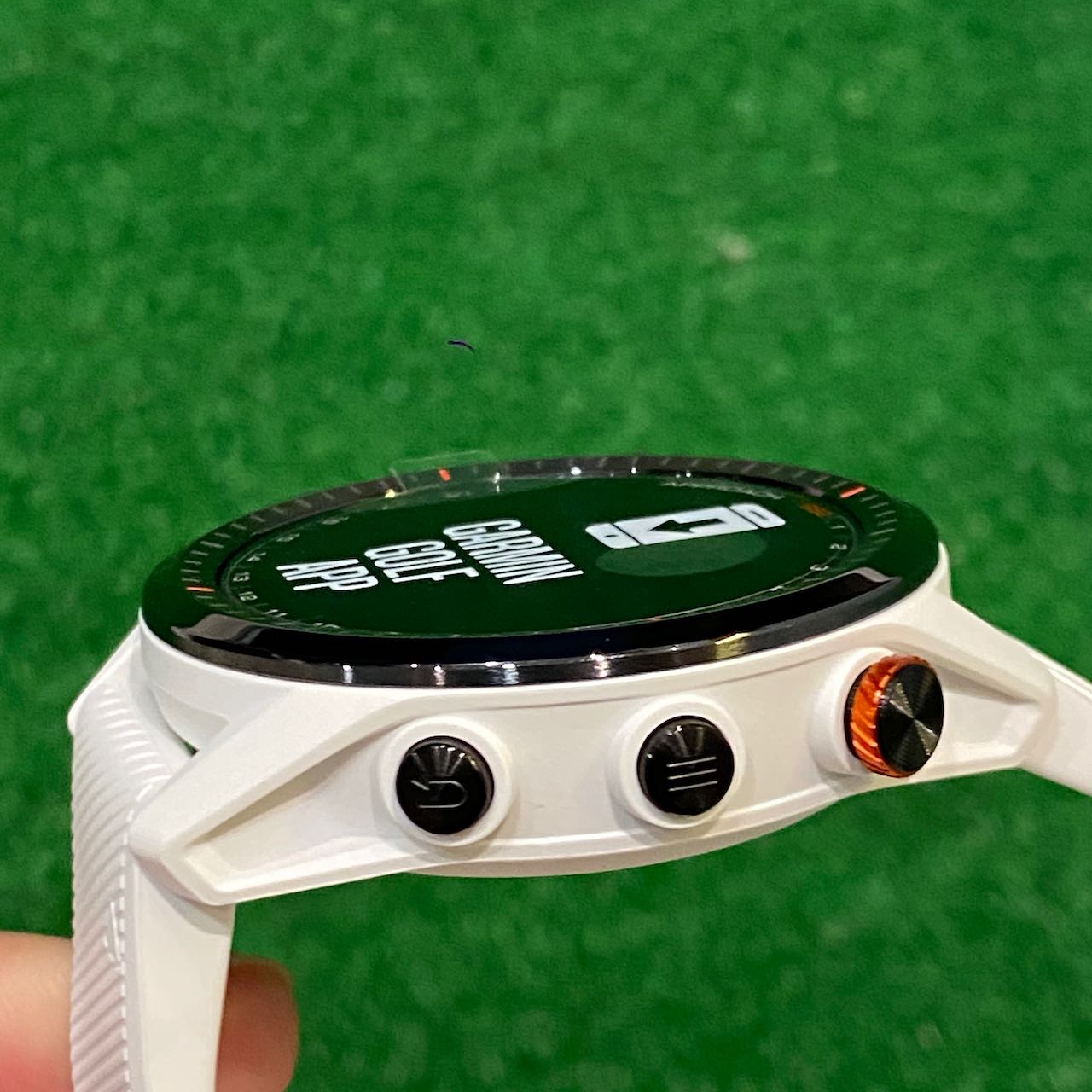Golf Caddie on your wrist with the new Garmin Approach S62 smartwatch
